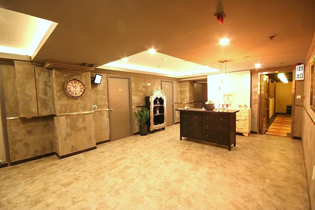 S3 Hotel Гонконг Екстер'єр фото