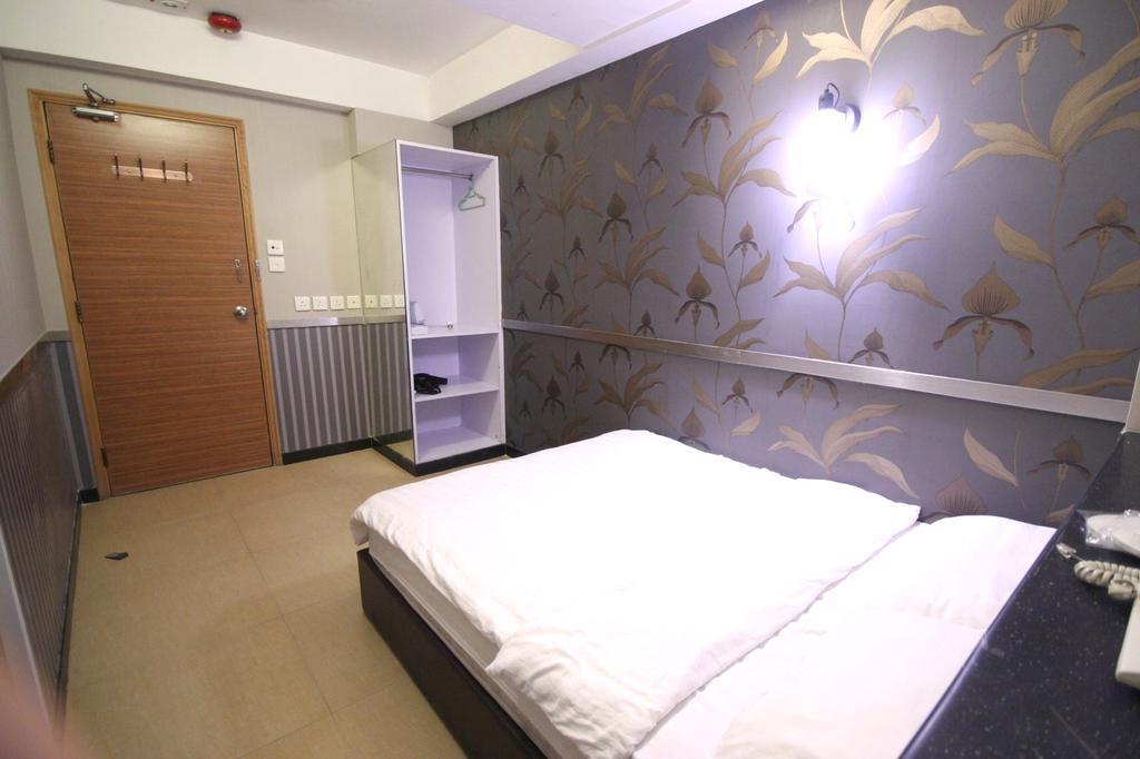 S3 Hotel Гонконг Екстер'єр фото